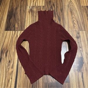 Arizona Jean Company Burgundy Cable Knit Turtleneck Sweater